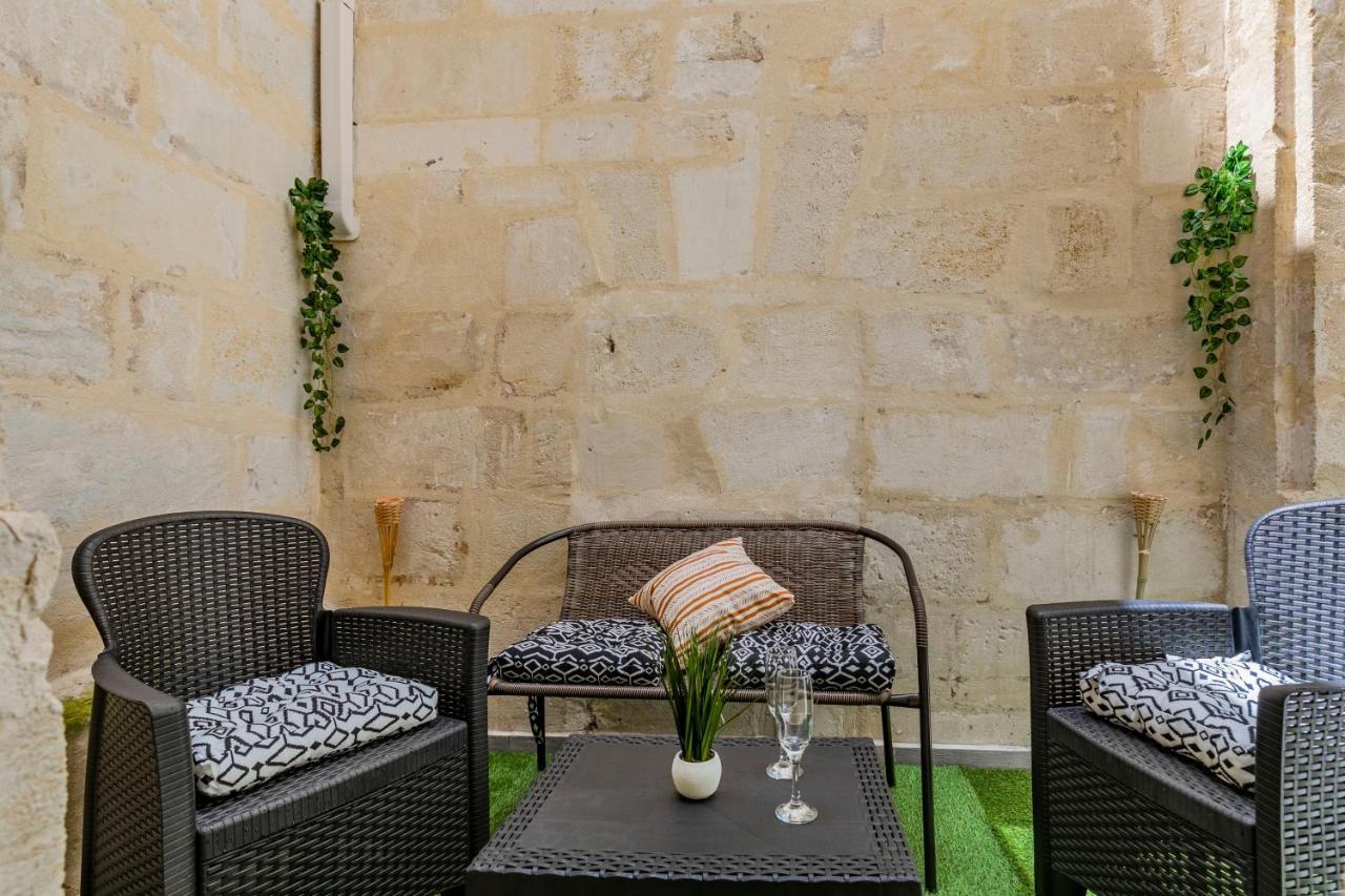 Appartement Jungle - Libourne Centre - 4 Pers - Sauna - Netflix エクステリア 写真